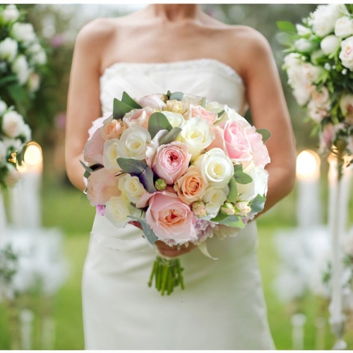 Gelin Buketi 25 Renkli Gül - Canlı